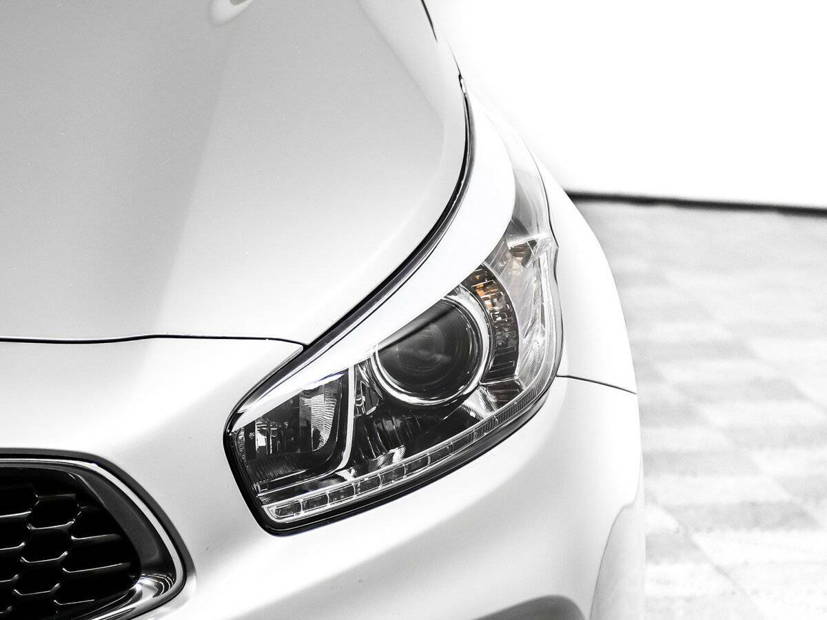 Kia Ceed GT с пробегом — 2015 год. Фото: #13