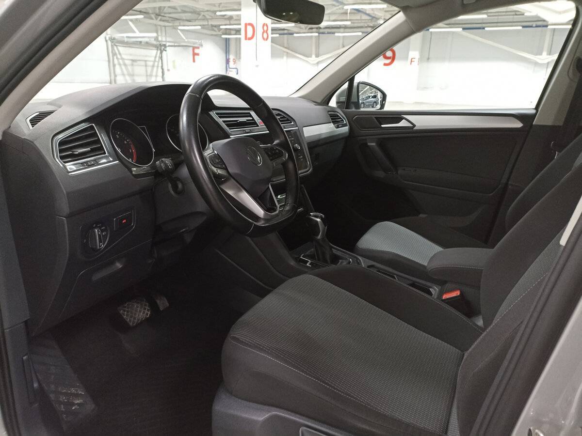 Volkswagen Tiguan с пробегом — 2021 год. Фото: #15