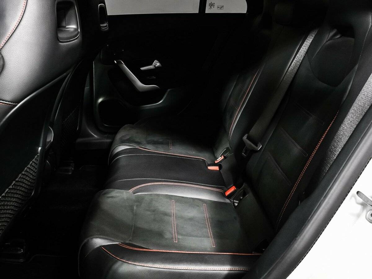 Mercedes-Benz CLA с пробегом — 2019 год. Фото: #11