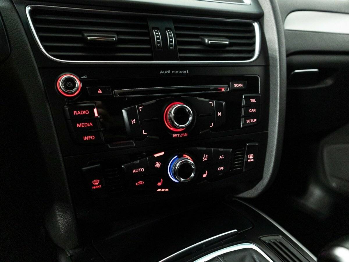 Audi A4 с пробегом — 2014 год. Фото: #15