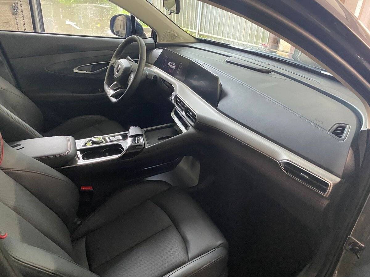 Changan UNI-T с пробегом — 2023 год. Фото: #4