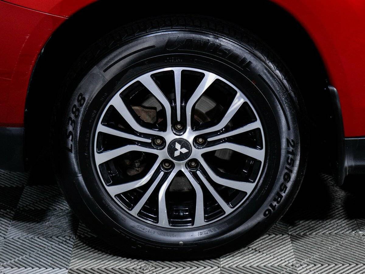 Mitsubishi ASX с пробегом — 2012 год. Фото: #14