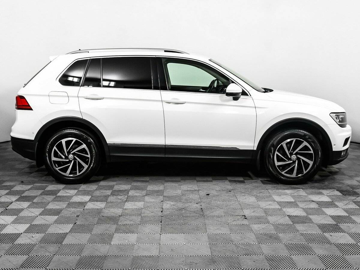 Volkswagen Tiguan с пробегом — 2018 год. Фото: #3