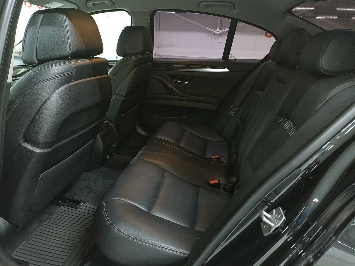 BMW 5 серии с пробегом — 2016 год. Фото: #11