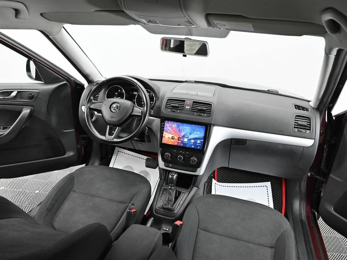 Skoda Yeti с пробегом — 2014 год. Фото: #11