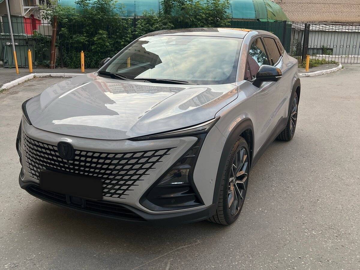 Changan UNI-T с пробегом — 2023 год. Фото: #1