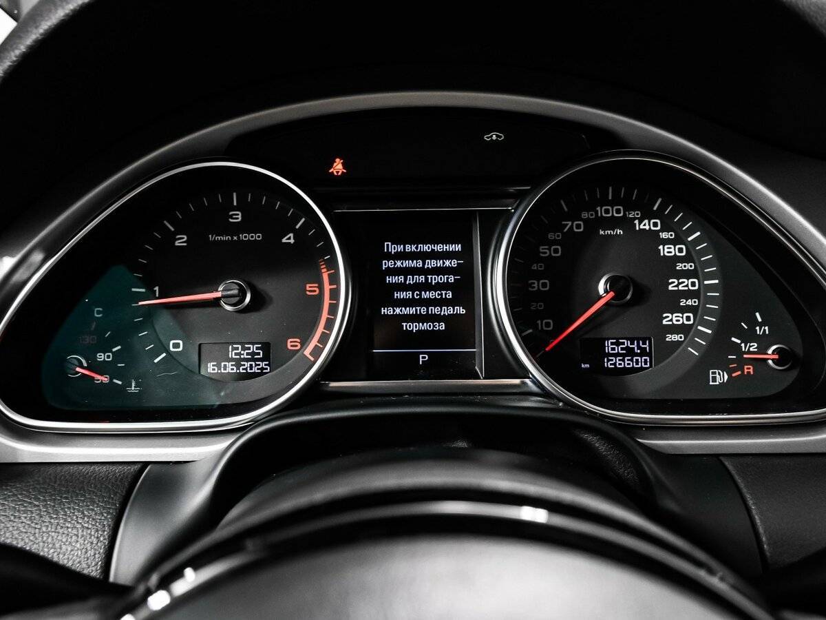 Audi Q7 с пробегом — 2014 год. Фото: #9