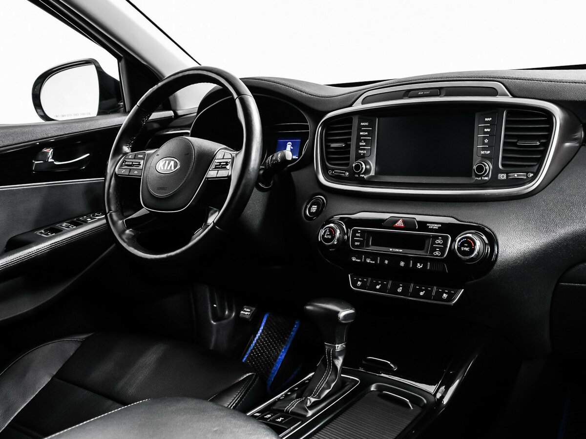 Kia Sorento с пробегом — 2017 год. Фото: #8