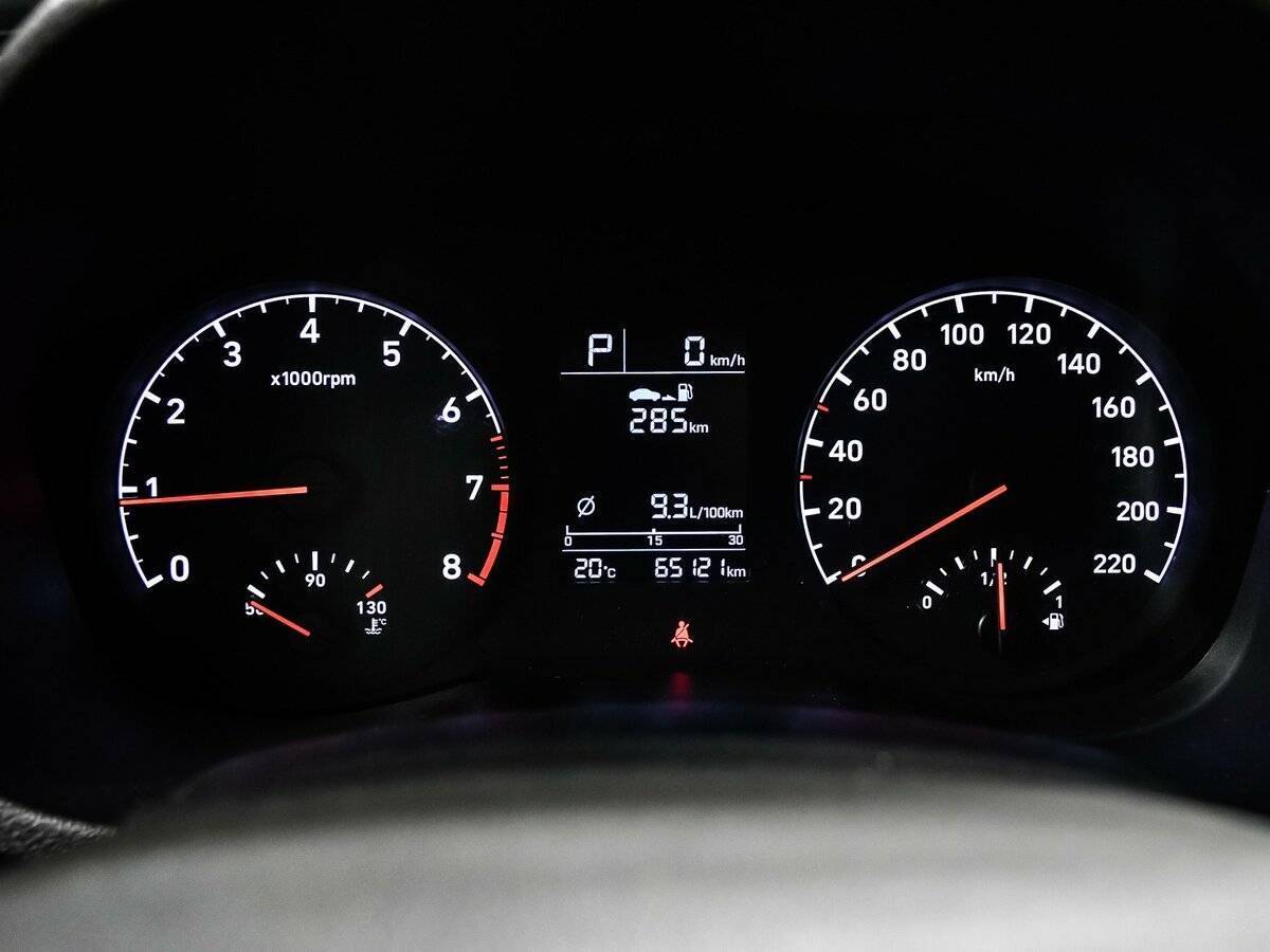 Hyundai Solaris с пробегом — 2018 год. Фото: #9