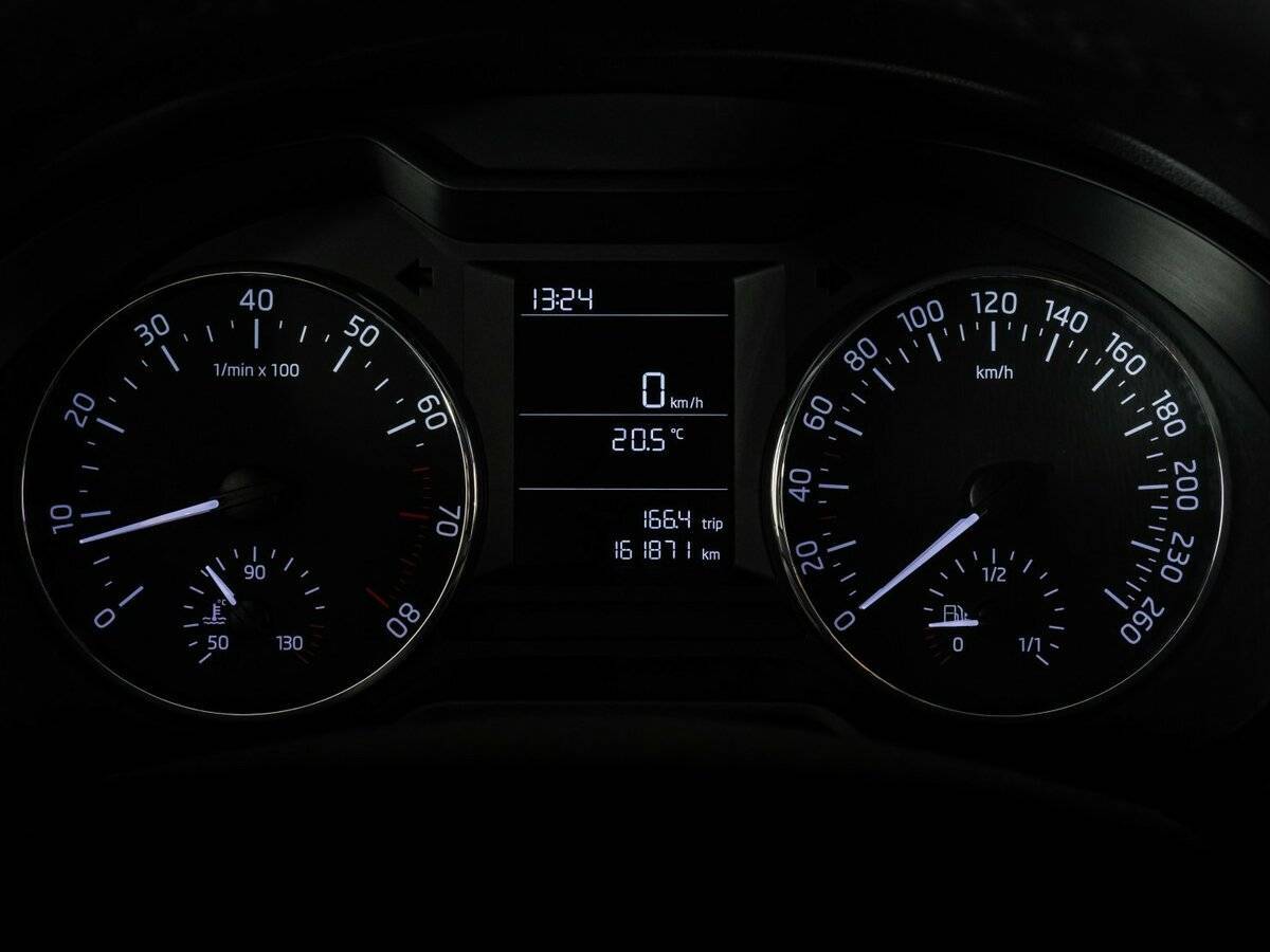 Skoda Octavia с пробегом — 2013 год. Фото: #17