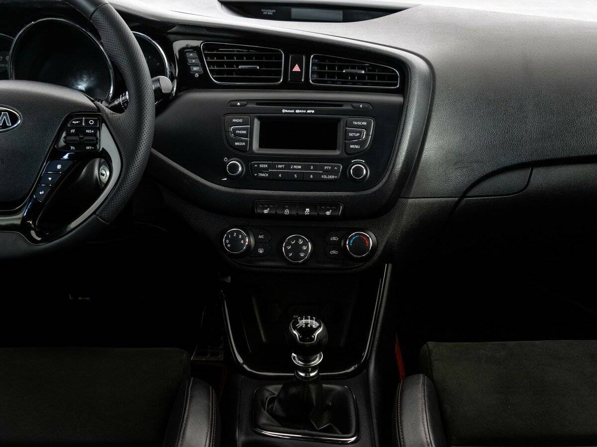 Kia Ceed GT с пробегом — 2014 год. Фото: #14