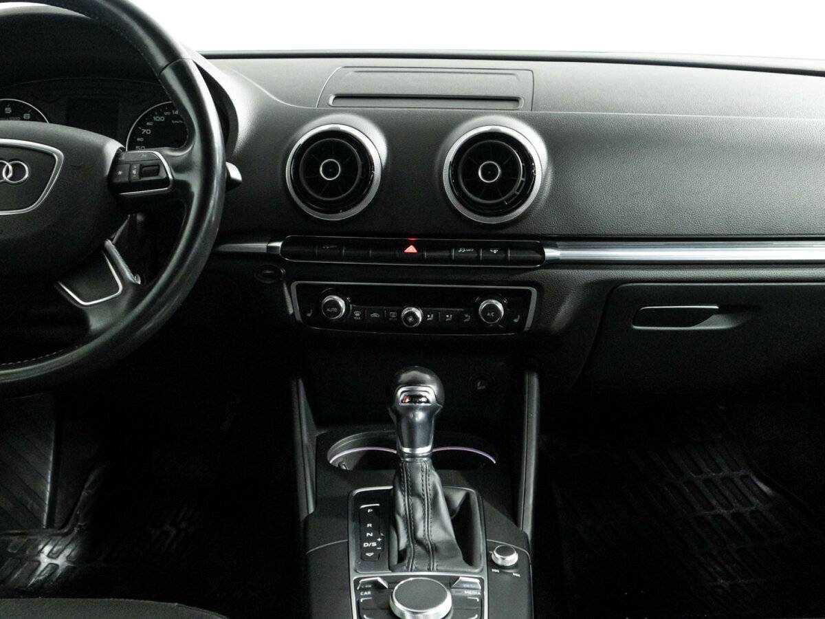 Audi A3 с пробегом — 2015 год. Фото: #13