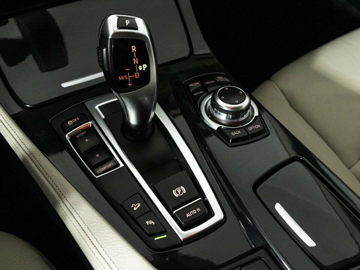 BMW 5 серии с пробегом — 2013 год. Фото: #19