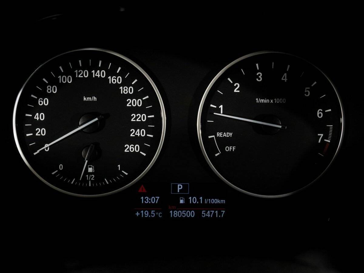 BMW 1 серии с пробегом — 2012 год. Фото: #16