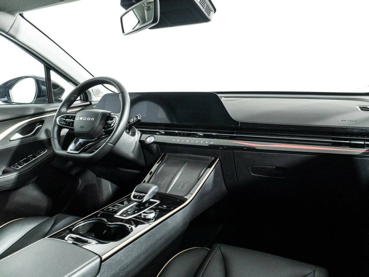 OMODA C5 с пробегом — 2023 год. Фото: #8