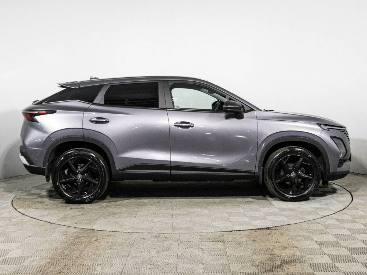 OMODA C5 с пробегом — 2022 год. Фото: #3