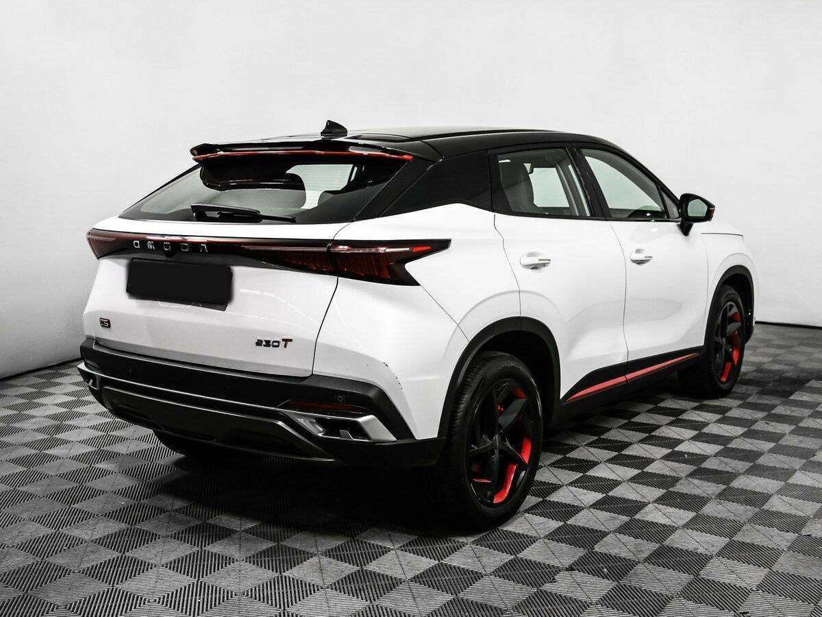 OMODA C5 с пробегом — 2023 год. Фото: #4