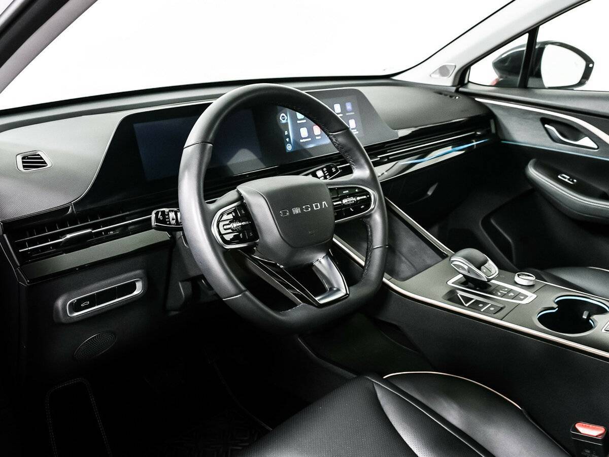 OMODA C5 с пробегом — 2023 год. Фото: #12