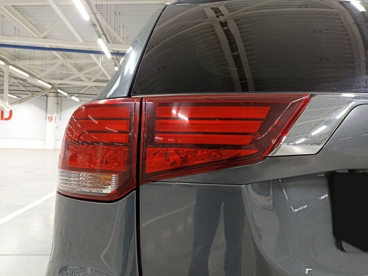 Mitsubishi Outlander с пробегом — 2020 год. Фото: #8