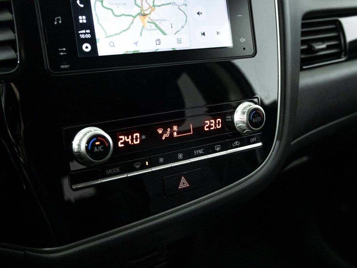 Mitsubishi Outlander с пробегом — 2021 год. Фото: #17