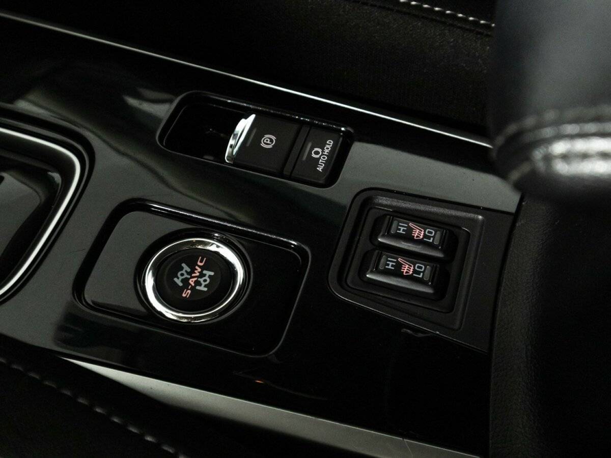 Mitsubishi Outlander с пробегом — 2020 год. Фото: #19