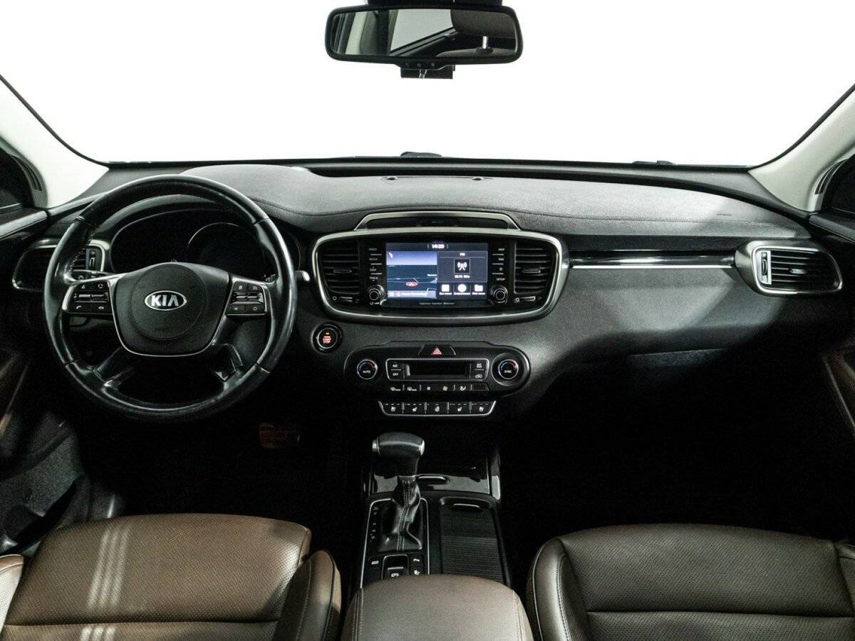 Kia Sorento с пробегом — 2019 год. Фото: #12