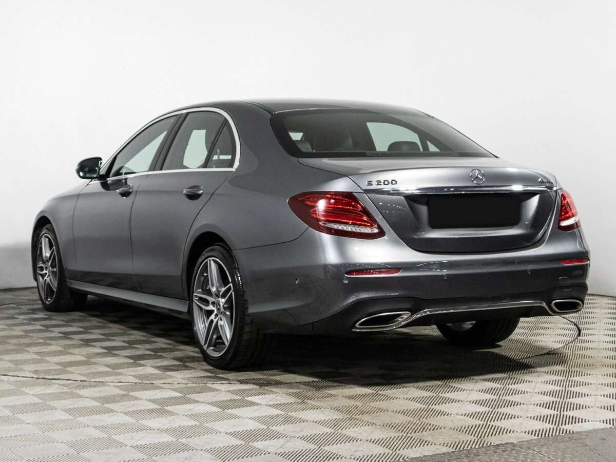 Mercedes-Benz E-Класс с пробегом — 2018 год. Фото: #6