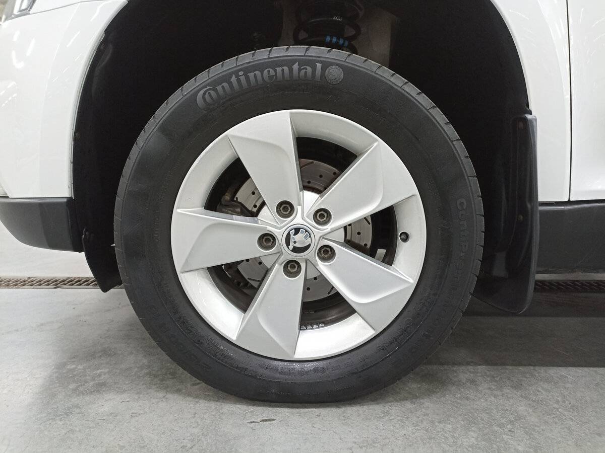 Skoda Yeti с пробегом — 2014 год. Фото: #17