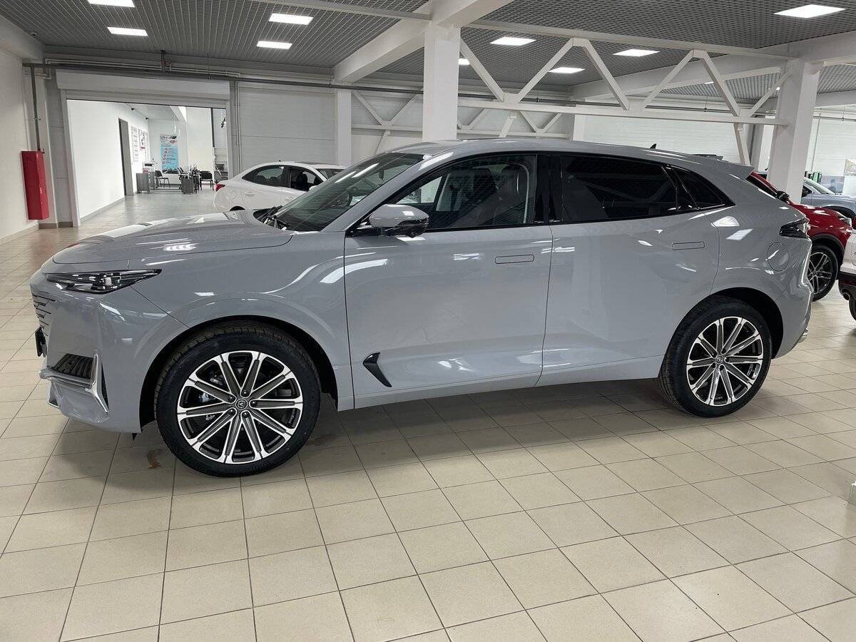 Changan UNI-K с пробегом — 2023 год. Фото: #2