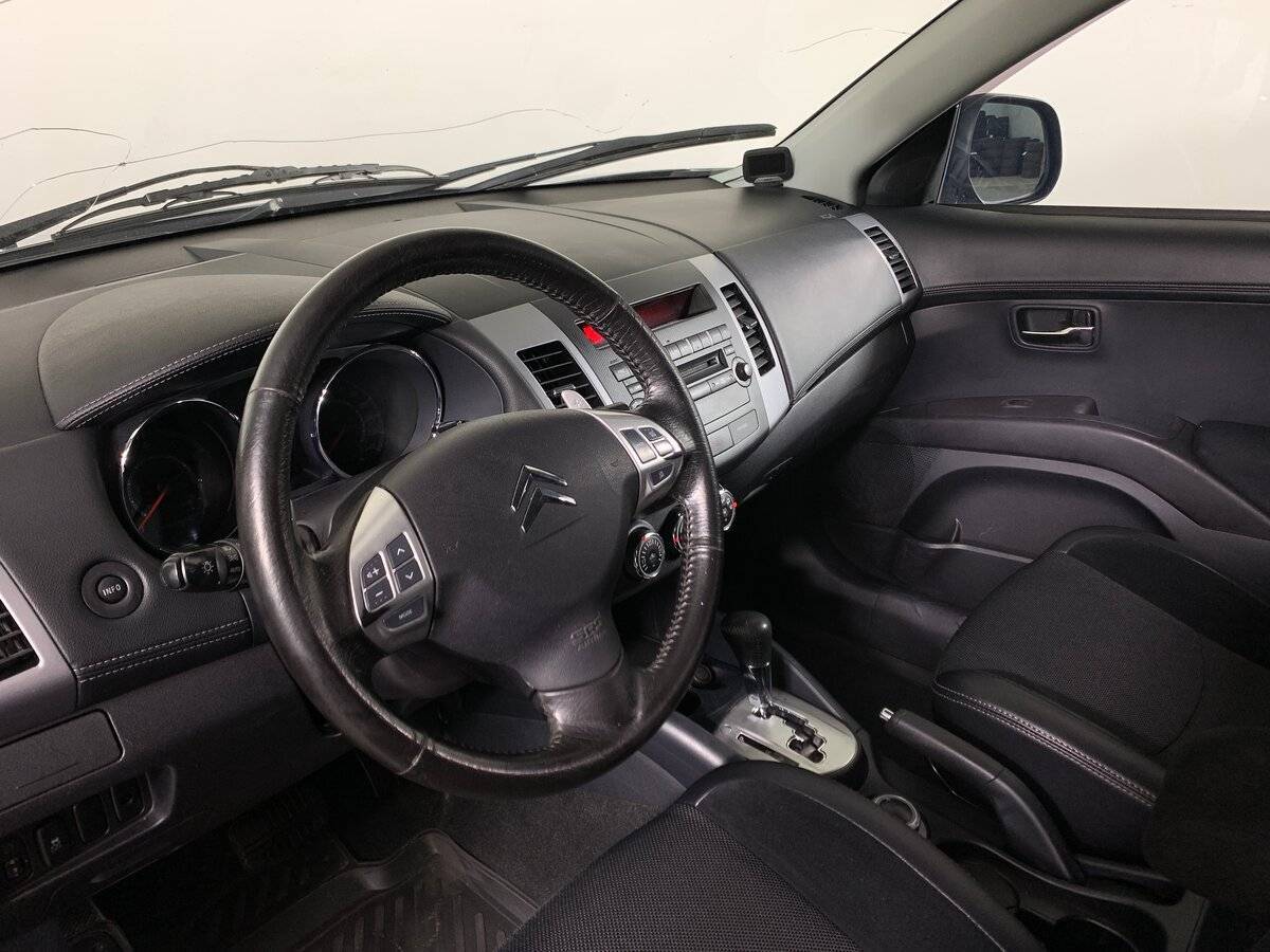 Citroen C-Crosser с пробегом — 2012 год. Фото: #10