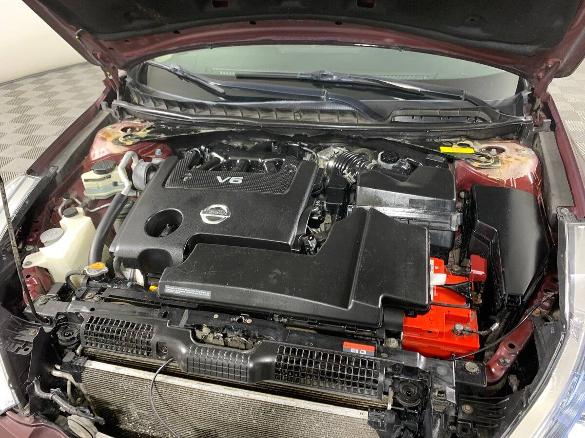 Nissan Teana с пробегом — 2012 год. Фото: #10