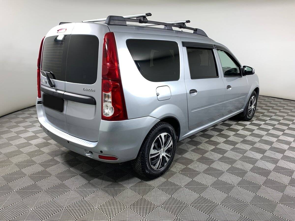 Lada (ВАЗ) Largus с пробегом — 2021 год. Фото: #4