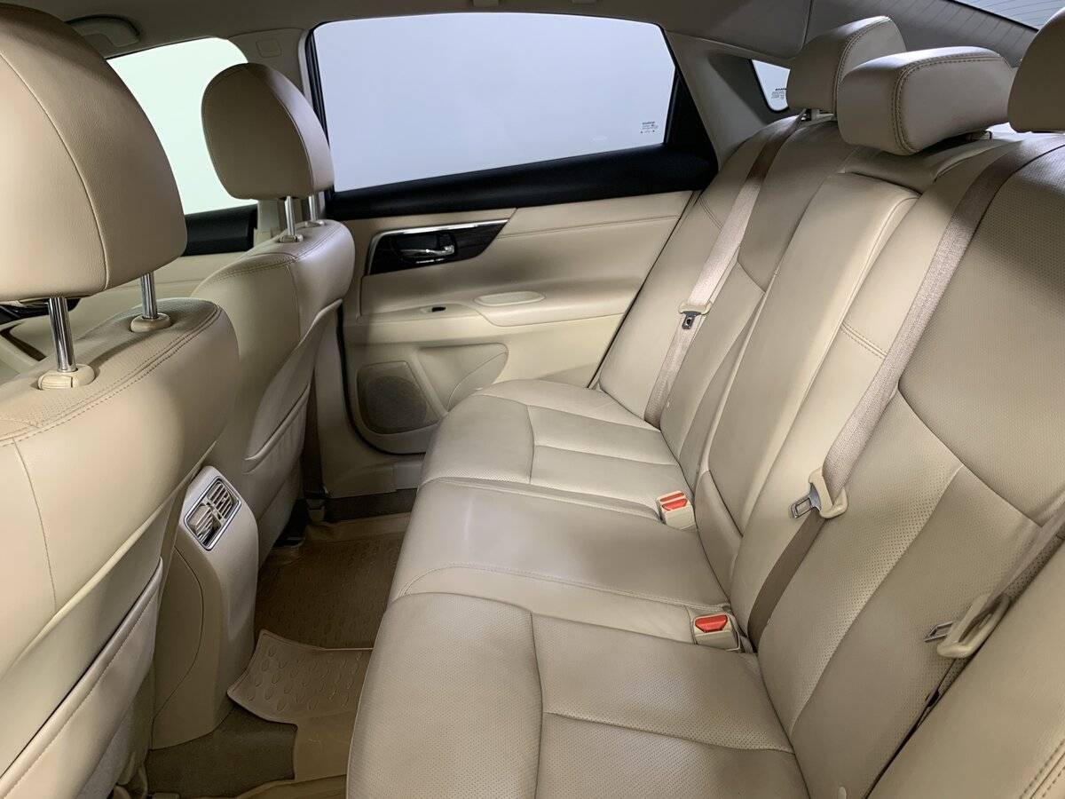 Nissan Teana с пробегом — 2014 год. Фото: #18