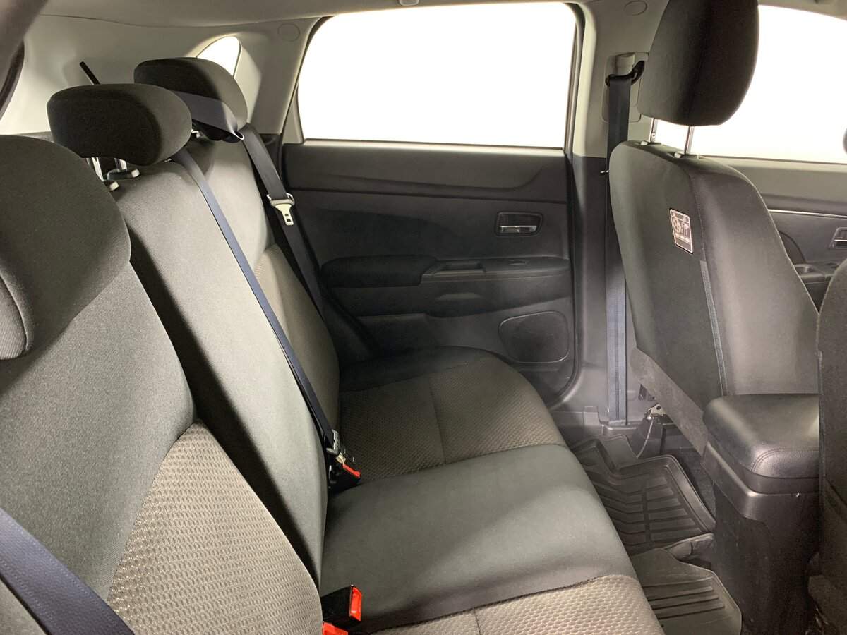 Mitsubishi ASX с пробегом — 2018 год. Фото: #17