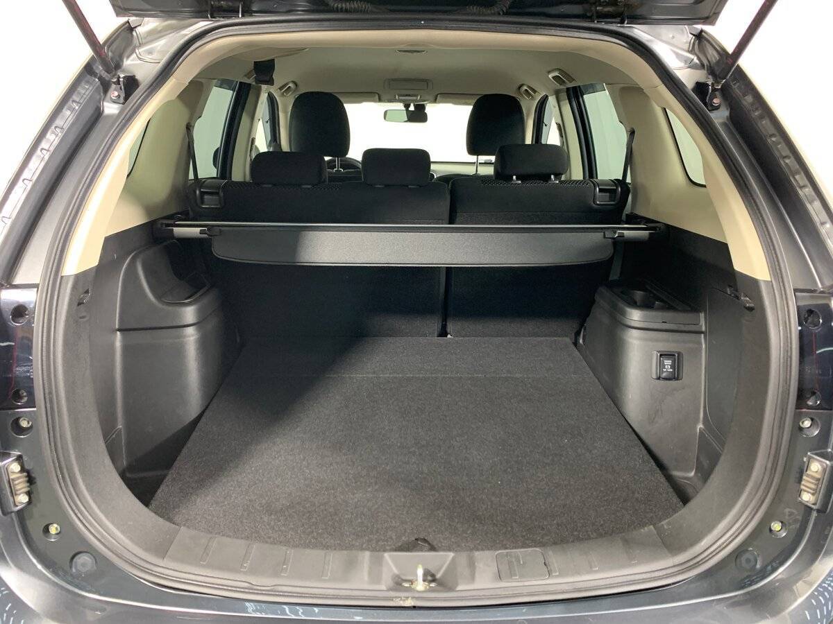 Mitsubishi Outlander с пробегом — 2019 год. Фото: #18