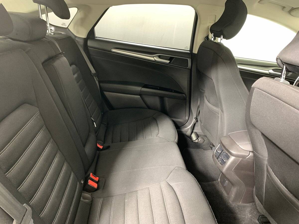Ford Mondeo с пробегом — 2018 год. Фото: #16