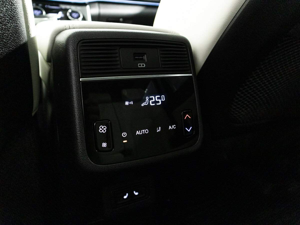 EXEED VX с пробегом — 2022 год. Фото: #24