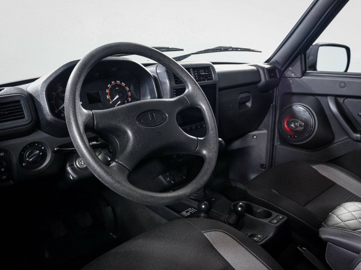 Lada (ВАЗ) Niva Legend с пробегом — 2024 год. Фото: #13