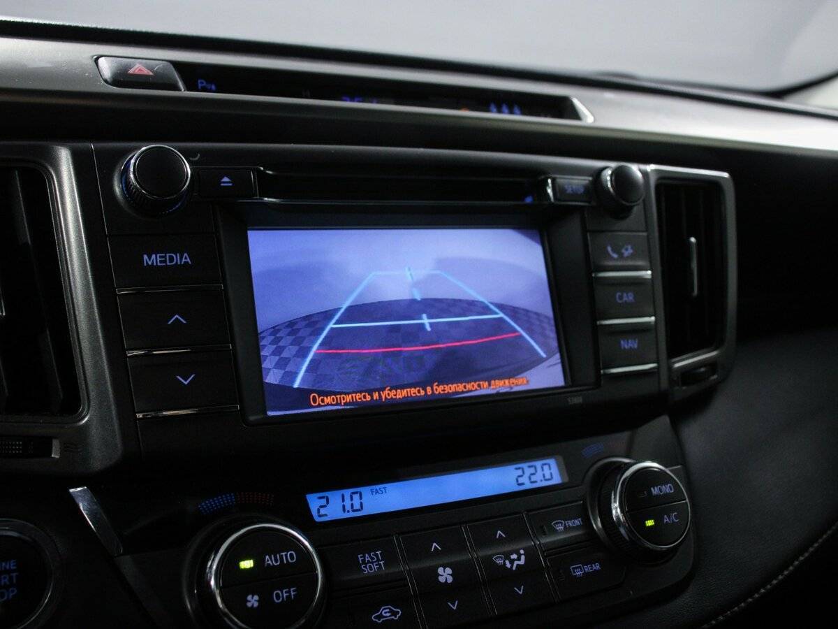 Toyota RAV4 с пробегом — 2013 год. Фото: #15