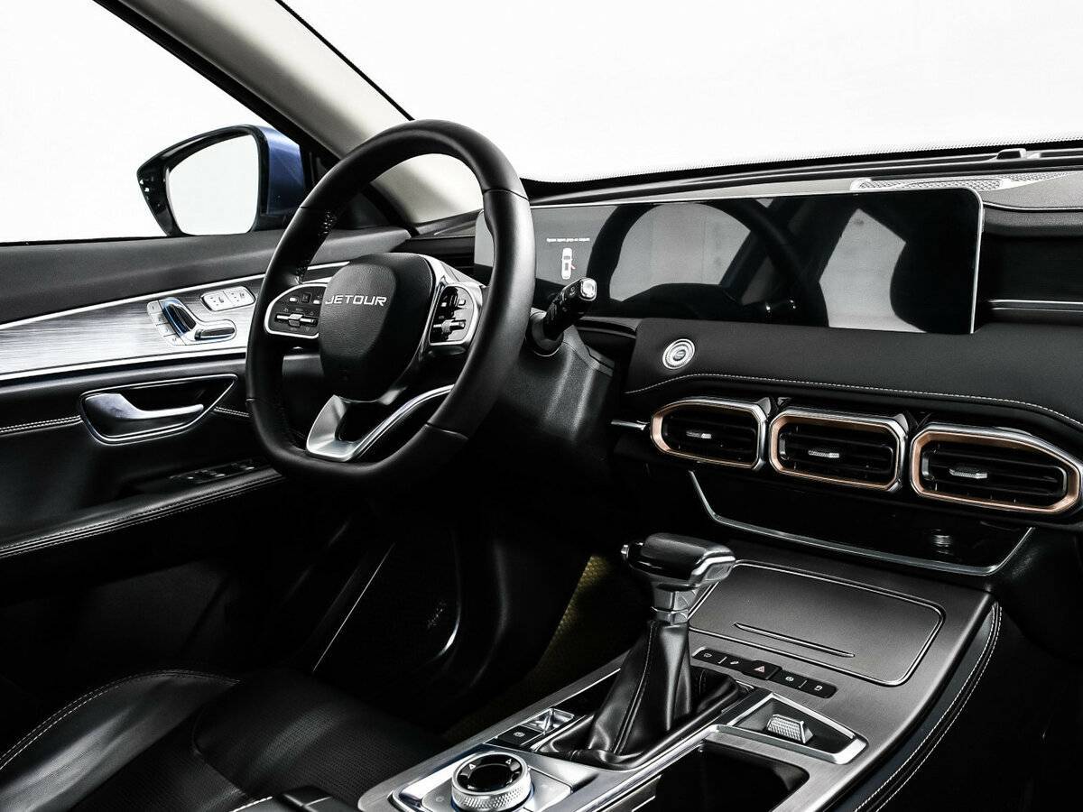 Jetour X70 PLUS с пробегом — 2023 год. Фото: #8