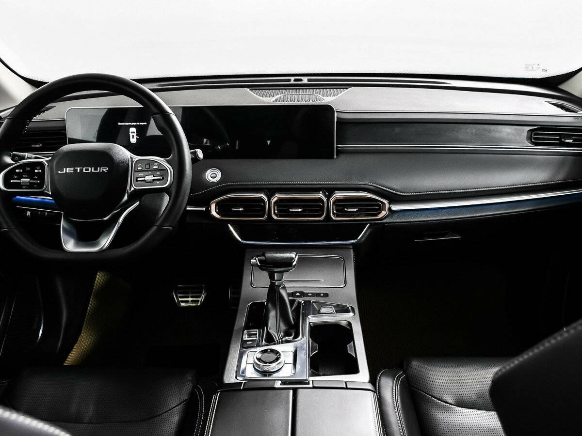 Jetour X70 PLUS с пробегом — 2023 год. Фото: #10