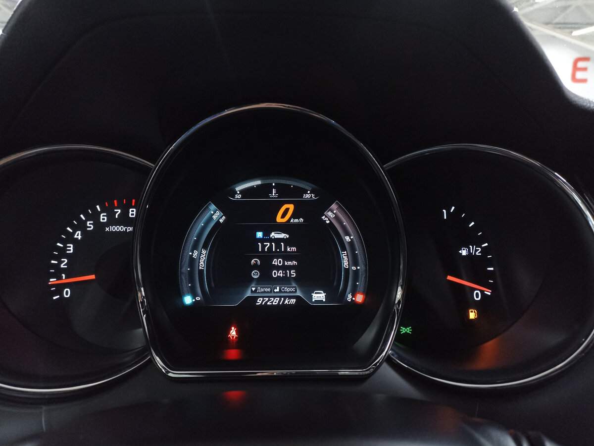 Kia Ceed GT с пробегом — 2014 год. Фото: #12