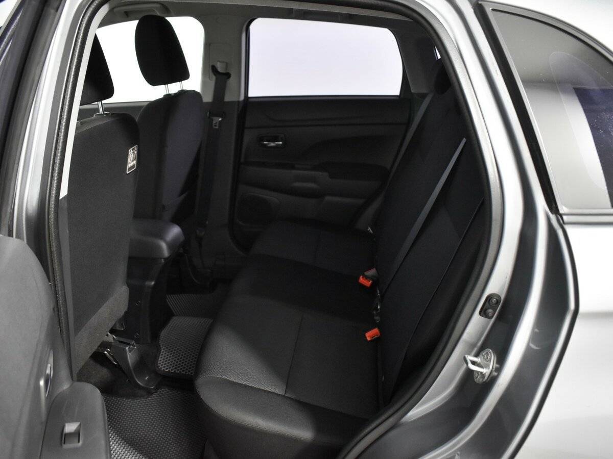 Mitsubishi ASX с пробегом — 2012 год. Фото: #11