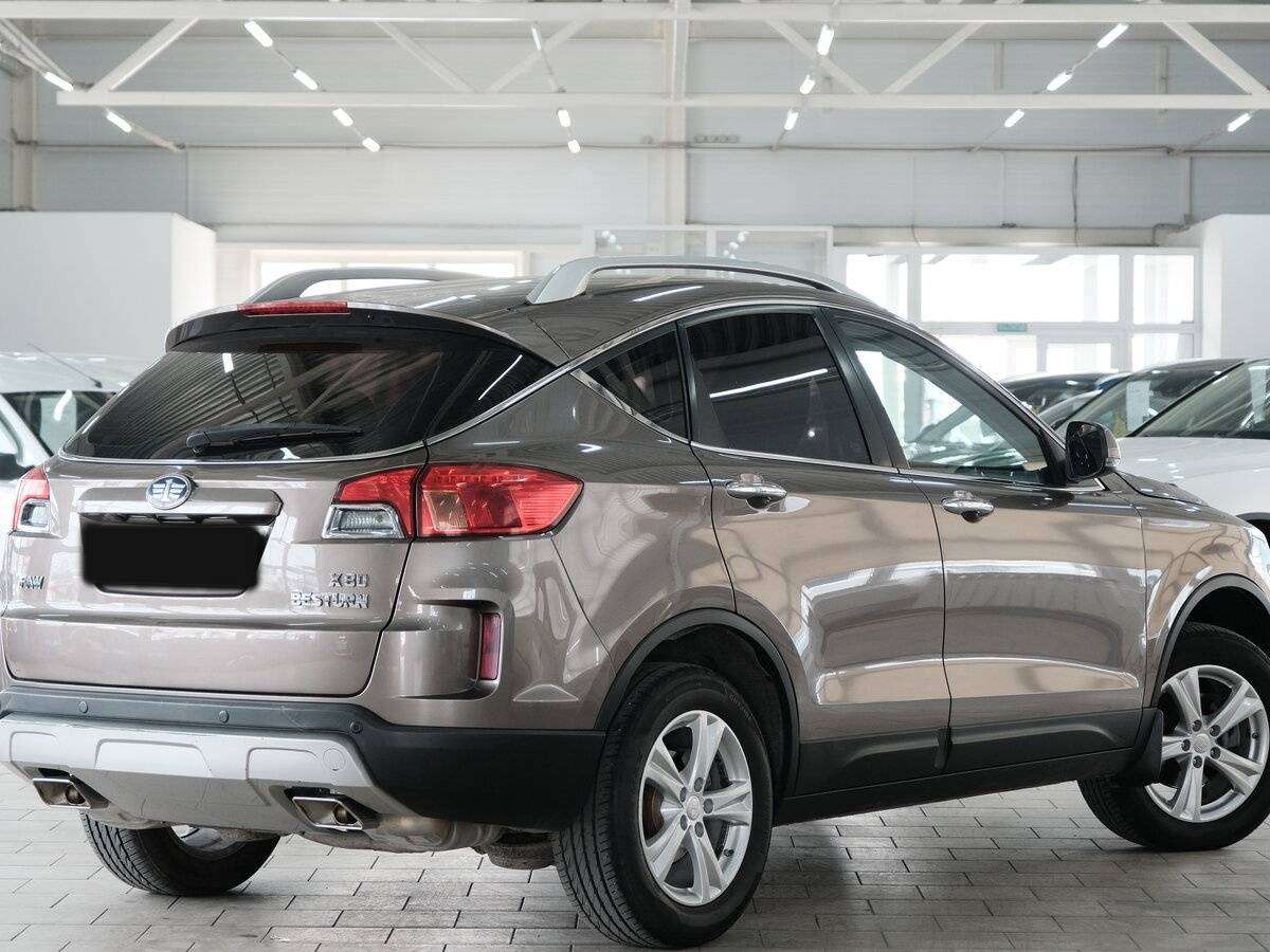 FAW Besturn X80 с пробегом — 2017 год. Фото: #3