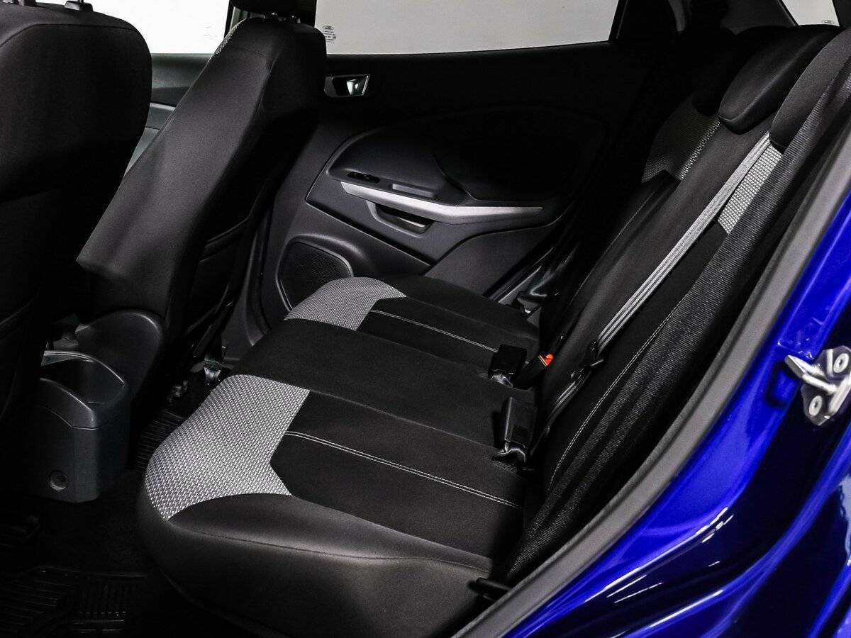 Ford EcoSport с пробегом — 2015 год. Фото: #12