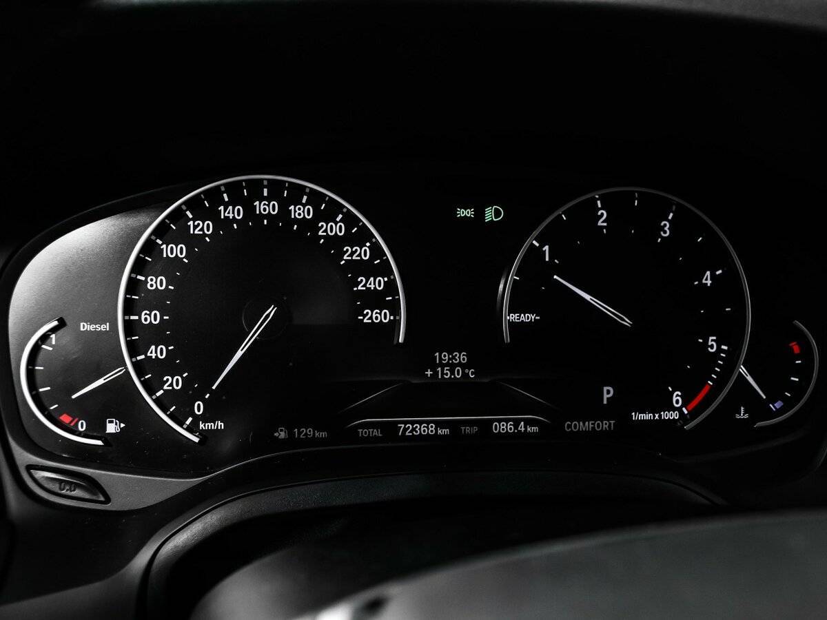 BMW 3 серии с пробегом — 2019 год. Фото: #9