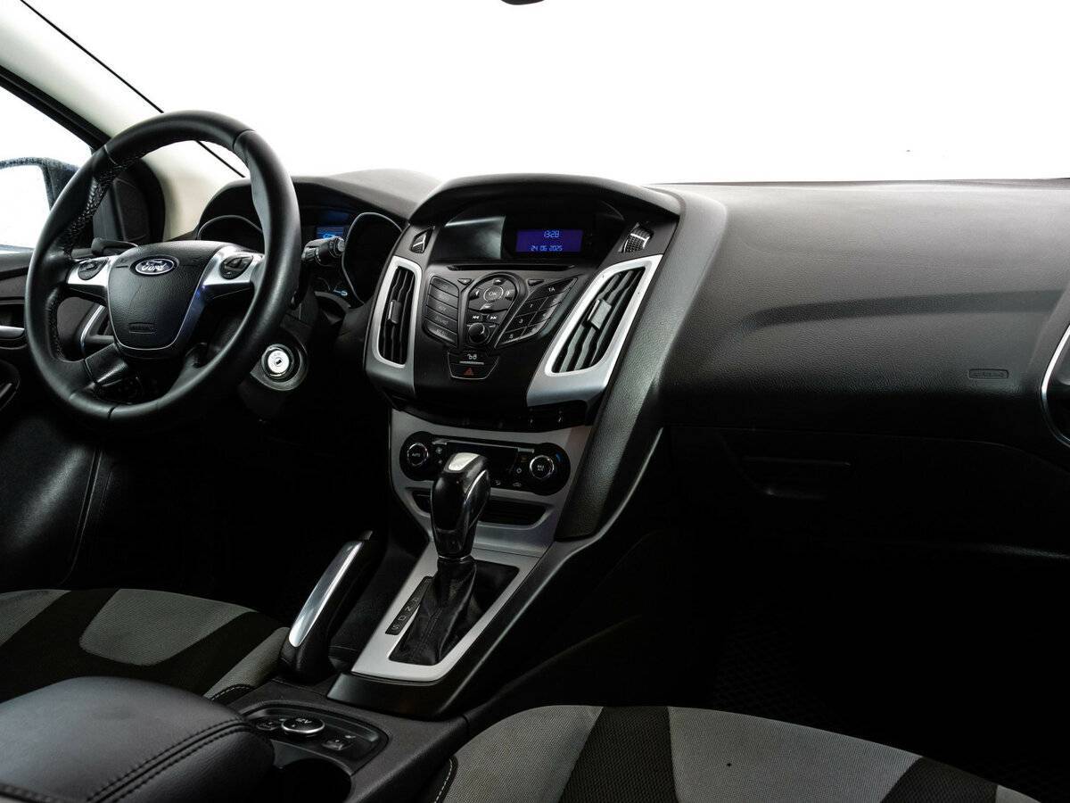 Ford Focus с пробегом — 2012 год. Фото: #6