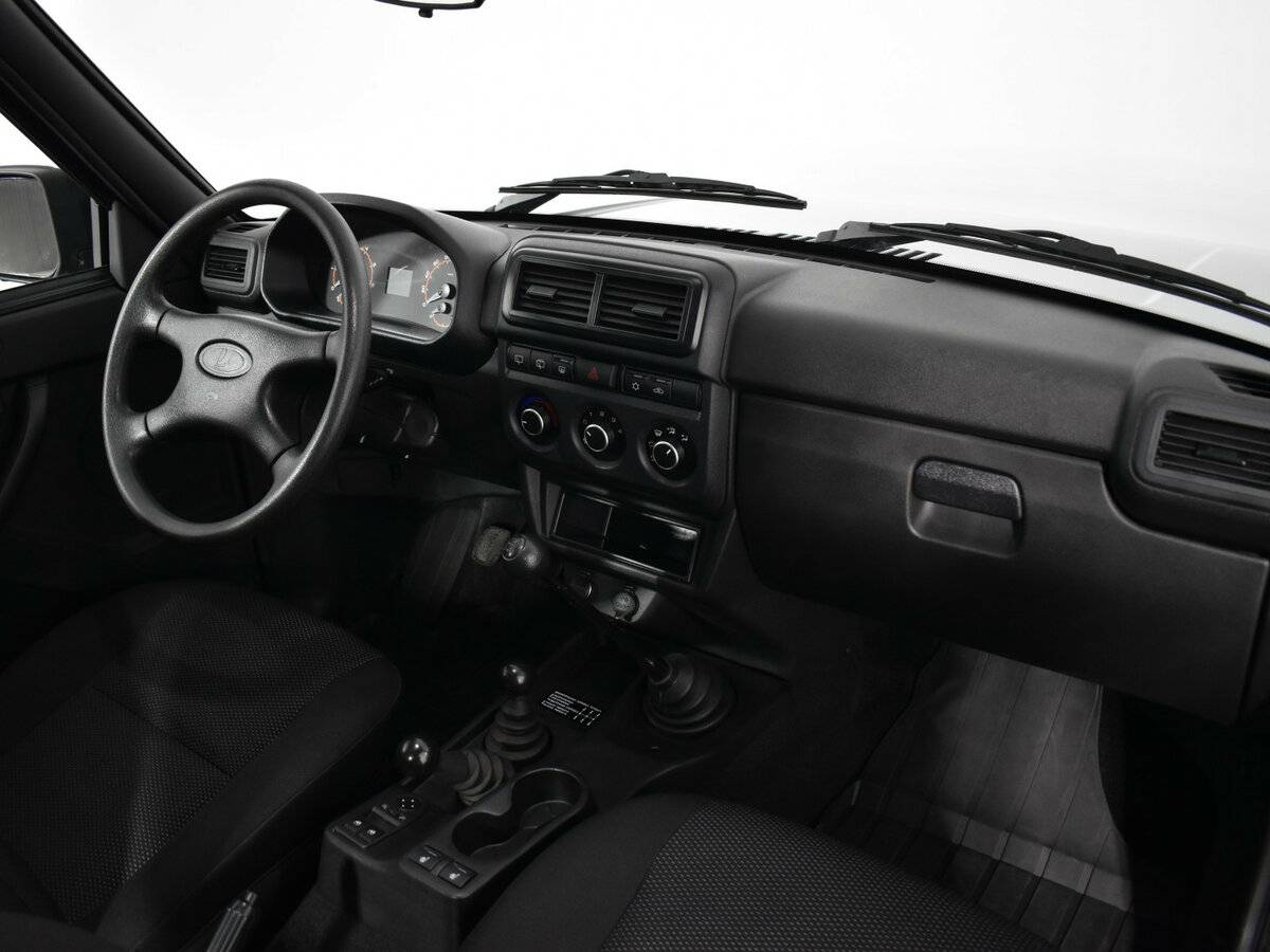 Lada (ВАЗ) Niva Legend с пробегом — 2024 год. Фото: #9