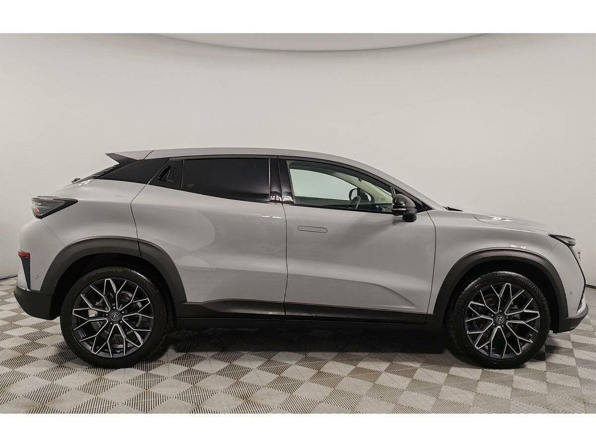 Changan UNI-T с пробегом — 2023 год. Фото: #3