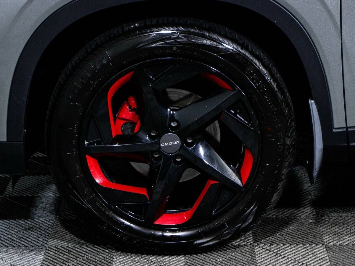 OMODA C5 с пробегом — 2023 год. Фото: #14